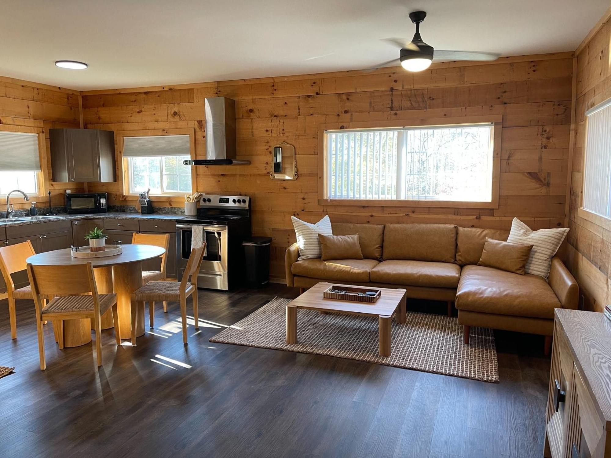 Pine Creek Cabins & Camping Resort South Bloomingville Dış mekan fotoğraf