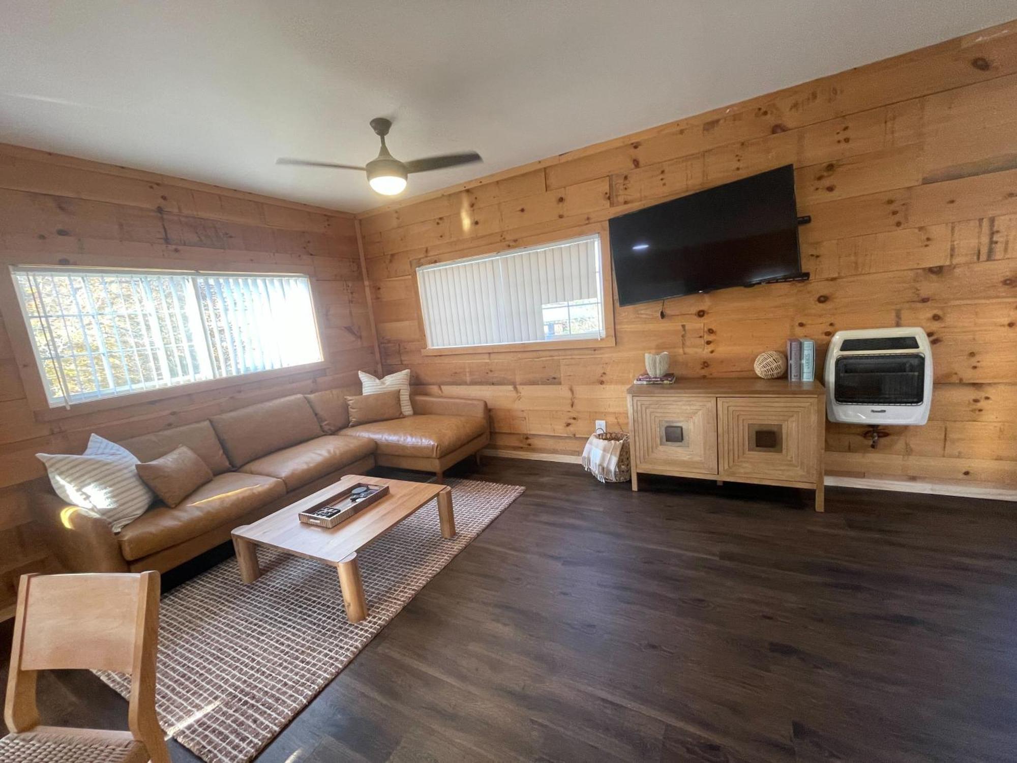 Pine Creek Cabins & Camping Resort South Bloomingville Dış mekan fotoğraf